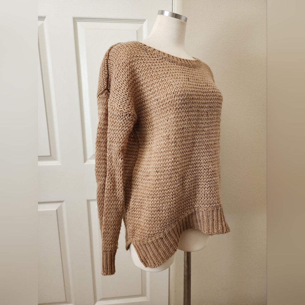 MICHAEL KORS SWEATER - LONG SLEEVE - OVERSIZED - SIZE: MEDIUM - TAN-CAMEL -